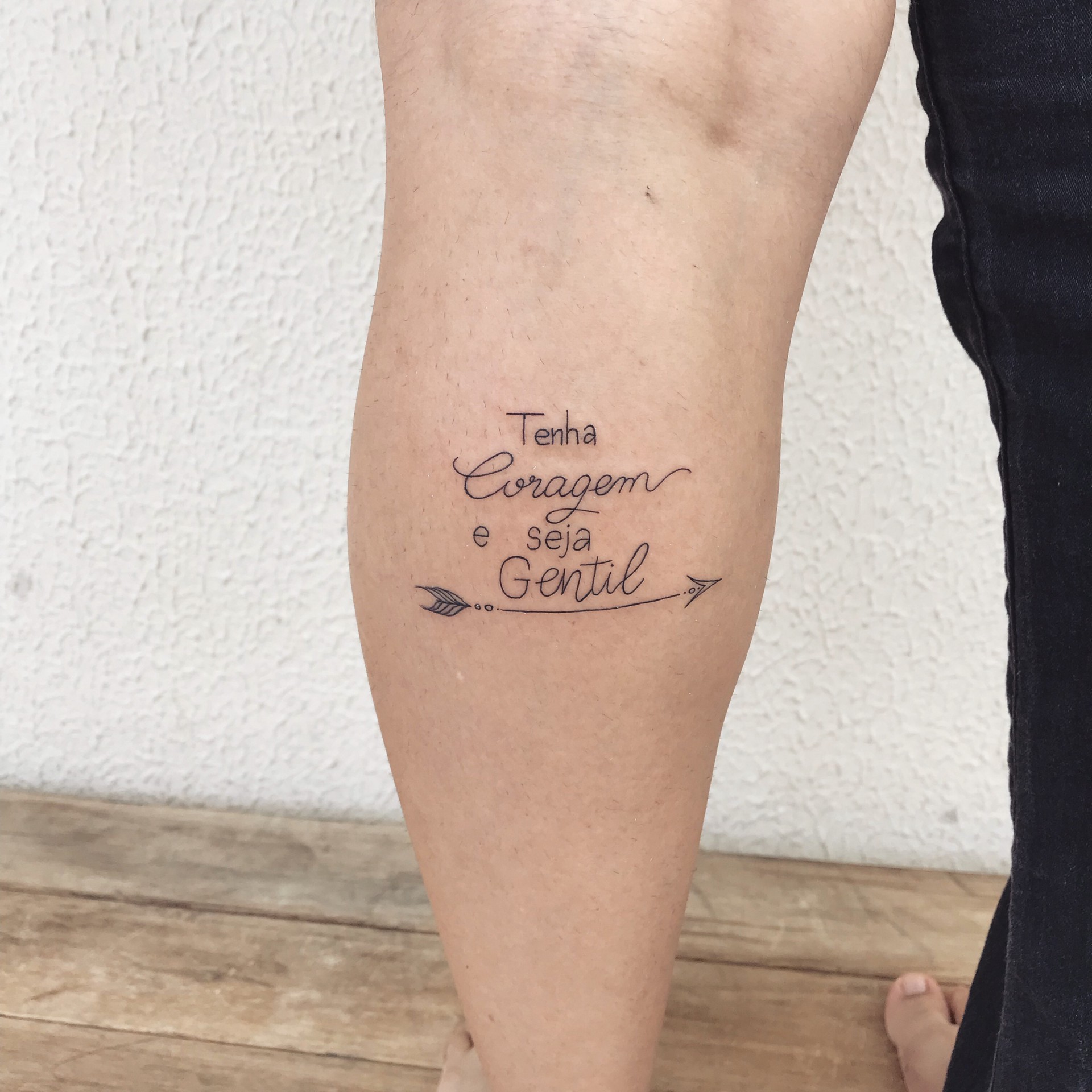 Tatuagens de frases: onde fazer e o que tatuar - Blog Tattoo2me