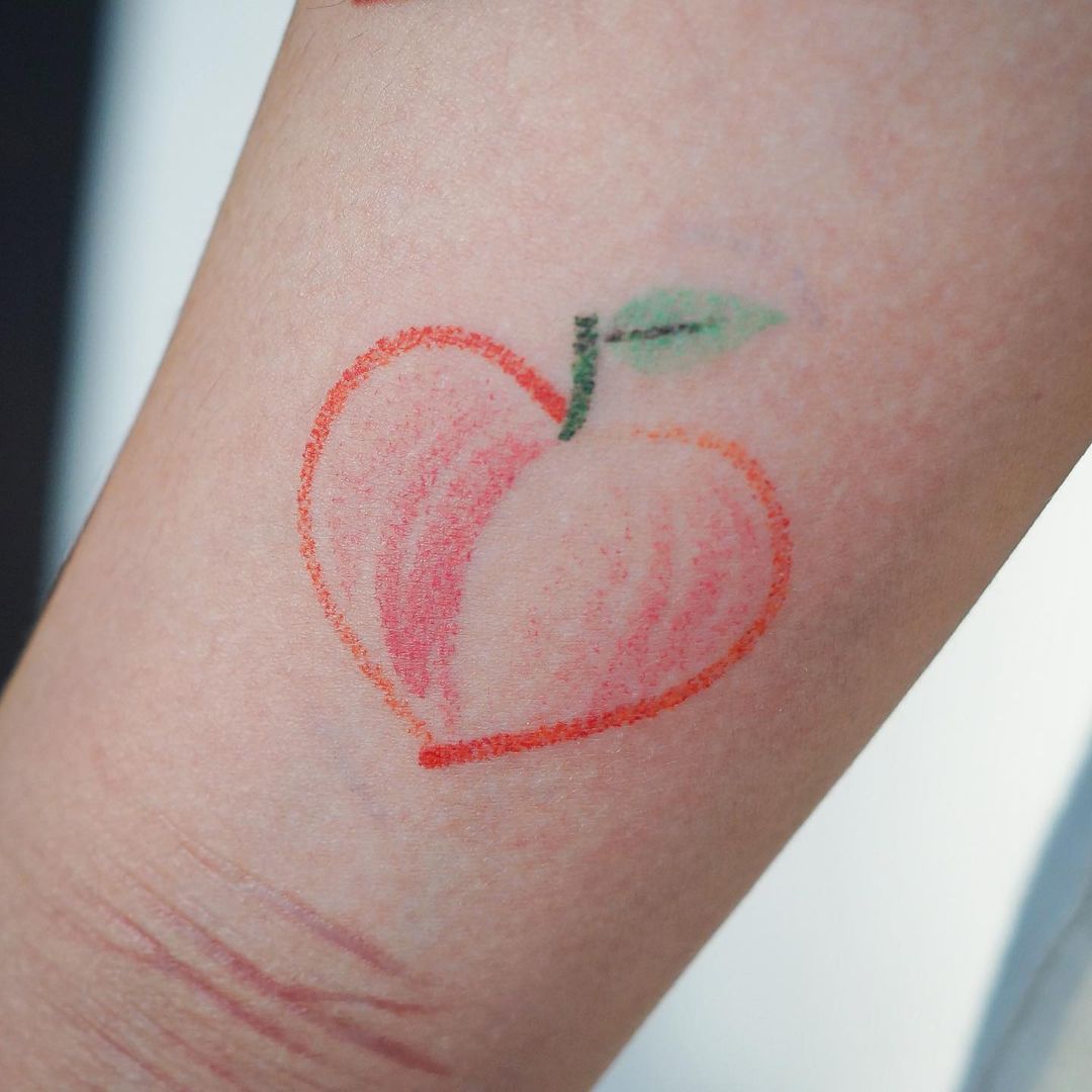 Crayon Tattoo conheça o novo estilo de tatuagens que parecem feitas