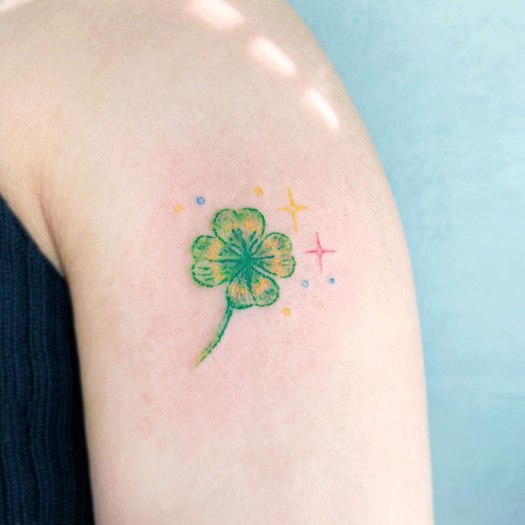 Crayon Tattoo conheça o novo estilo de tatuagens que parecem feitas